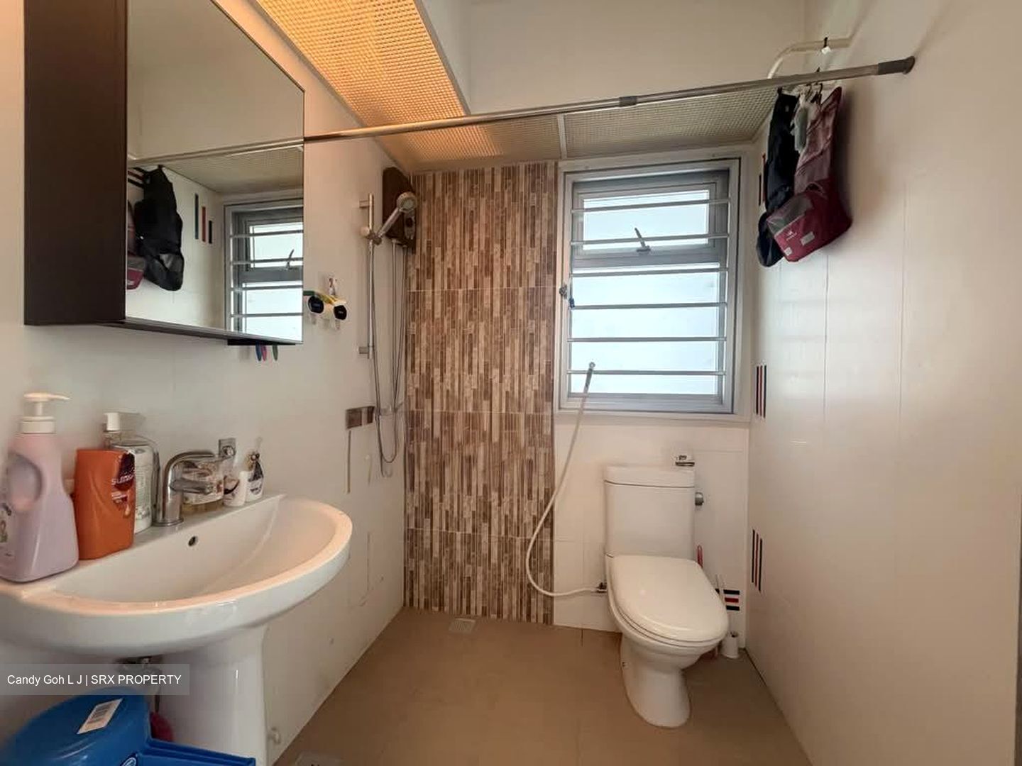 Blk 448A West Valley @ Bukit Batok (Bukit Batok), HDB 2 Rooms #574408941